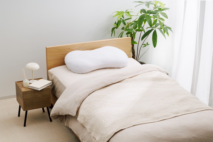 （エアウィーヴグループ枕専門ブランド）ロフテー 「9セルピロー エラスティックパイプ×エアファイバー（枕カバー付き）」