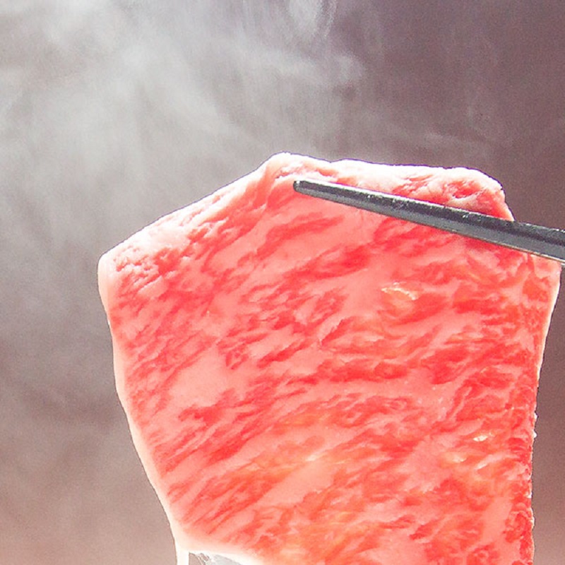 【1/5以降順次発送】松阪牛A5特選すき焼き(800g) 牛肉 松阪牛 高級 和牛 肉 松阪牛肉 ブランド牛 黒毛和牛 松阪 人気 自宅用 グルメ お取り寄せ 日本三大和牛 誕生日 お祝い ご馳走 パーティー 贅沢 松良 