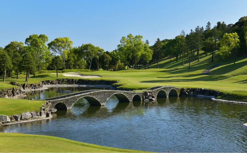 平日限定（お二人様）TOSHIN Princeville Golf Course プレー券 [ ゴルフ利用券 チケット 関西 三重 ]