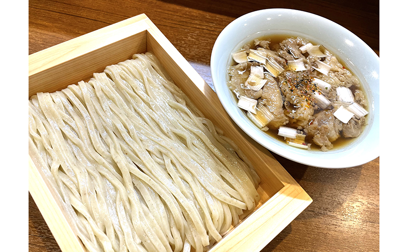 【定期便(2ヶ月に1回発送×全2回)】無化調 松阪牛 すじ つけ麺 1食 牛すじ入 朝日屋 × コトノハ 特別 コラボ 松阪肉 コラーゲン ラーメン 拉麺 全粒粉 麺 お取り寄せ 簡単 調理 三重県 津市 有名店 受賞 冷凍