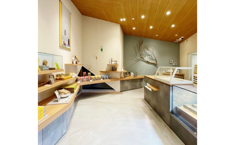 バウムクーヘン ギフト B [ ソフトバウム(ホール) 1個 ハードバウム(カット) 5個 専門店 職人 手焼き ソフトタイプ ハードタイプ 食べ比べ バームクーヘン おやつ デザート 洋菓子 お取り寄せ グルメ 人気 個包装 セット]