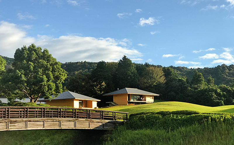 津カントリー倶楽部 全日プレー補助券3,000円分 [ ゴルフ利用券 プレー券 チケット 関西 三重 ] ゴルフ場利用権 三重県 津市