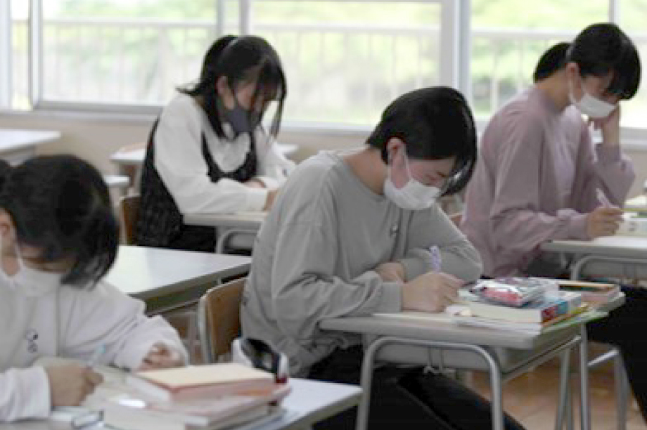 こどもたちが未来に向かってかがやくまちづくり（一志学園高等学校）