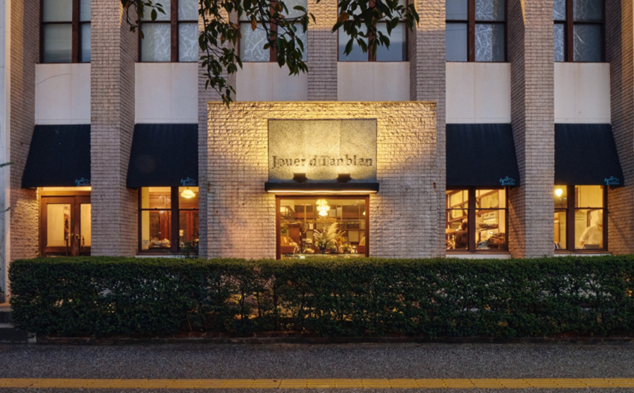 パティシエのセンスが引き立つ銘店「タンブラン」ケーキ・焼菓子引換券5,000円分 口コミ高評価の季節のケーキや焼菓子を楽しめる 記念日・手土産にも最適【洋菓子 焼き菓子 お取り寄せ 通販 誕生日 母の日 父の日 生クリーム いちご 苺 抹茶 チョコレート モンブラン タルト 栗 芋 クッキー マカロン マドレーヌ フィナンシェ おすすめ 人気 ランキング フルーツ 三重県 四日市市 ふるさと納税】