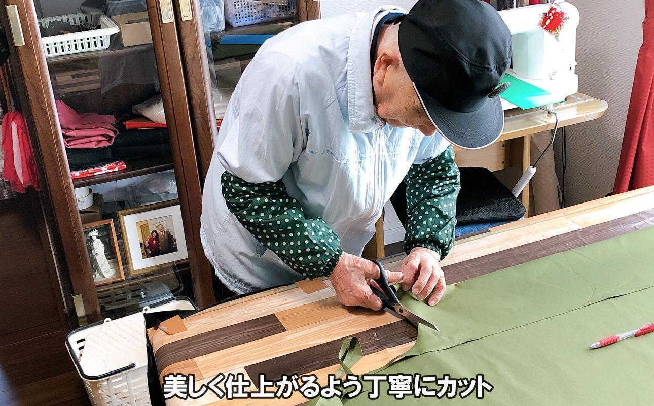 【猫と鯛焼き ネイビー】つらくてがんばれない時、「まぁ、このバッグだけは、かわいいわー」と少し元気になってもらえる。そんな想いを込めて、ひとつひとつ手作りでつくるハンドバッグ。Handmade Handbags by G3sewing がま口バッグ【手提げ ハンドメイド ギフト 母の日 誕生日 お祝い 30代 40代 50代 60代 女性 レディースバッグ 三重県 四日市市 ふるさと納税】