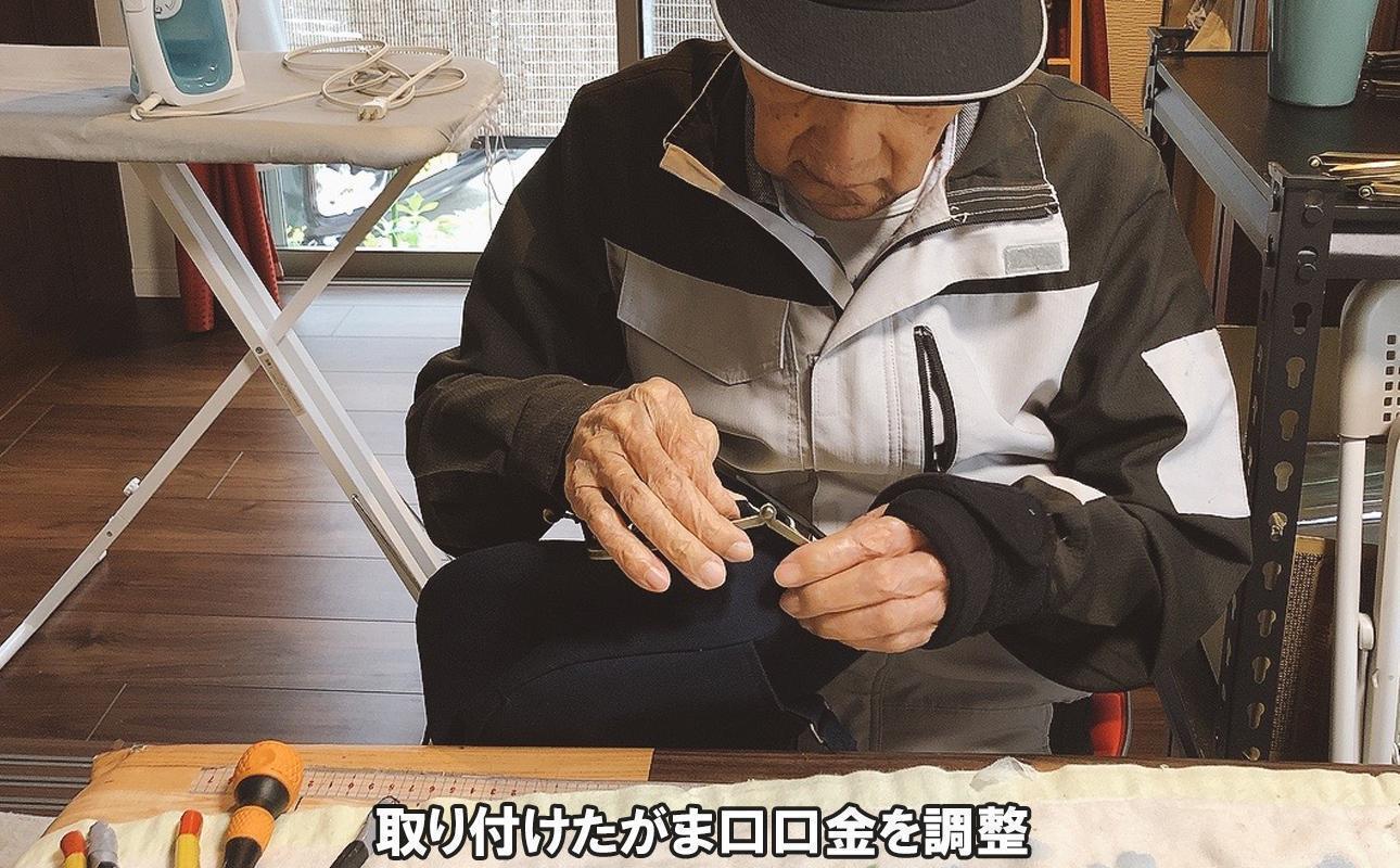 【ハリネズミ ブラウン】つらくてがんばれない時、「まぁ、このバッグだけは、かわいいわー」と少し元気になってもらえる。そんな想いを込めて、ひとつひとつ手作りでつくるハンドバッグ。Handmade Handbags by G3sewing がま口バッグ【手提げ ハンドメイド ギフト 母の日 誕生日 お祝い 30代 40代 50代 60代 女性 レディースバッグ 三重県 四日市市 ふるさと納税】