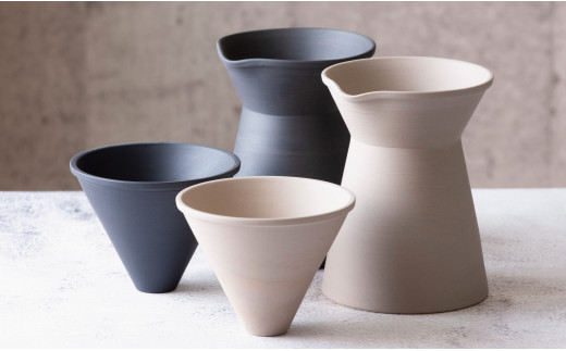 コーヒードリッパーセット　白練（コーヒー器具：ドリッパー、サーバー、真鍮台一式）南景製陶園【コーヒー 珈琲 ドリッパー キッチン用品 キッチン雑貨 食器 ギフト 三重県 三重 四日市市 四日市 四日市市ふるさと納税 四日市ふるさと納税】