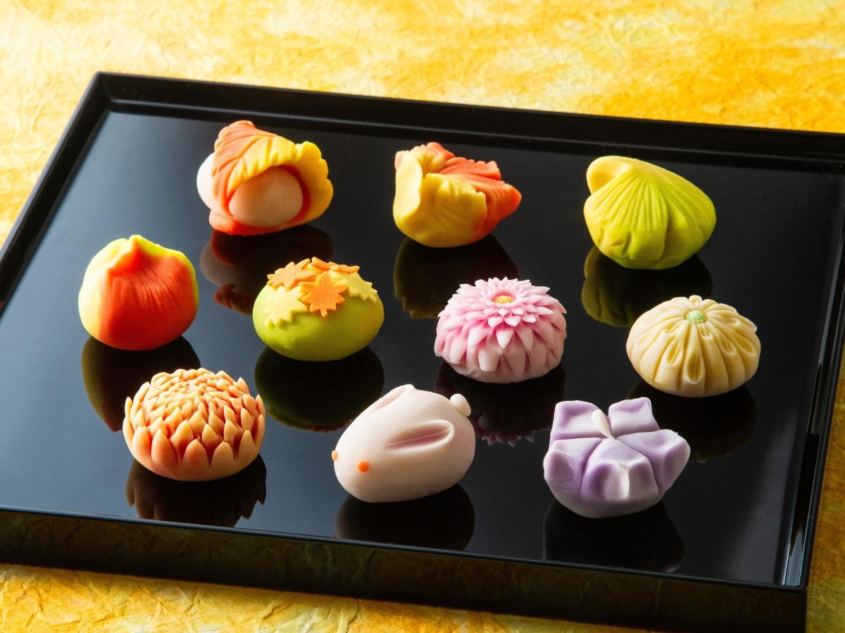 【スイーツ】ずーっと、眺めていたくなりますが、お早目にお召し上がりください。「夢菓子工房ことよ」季節の練り切り菓子 秋篇10個