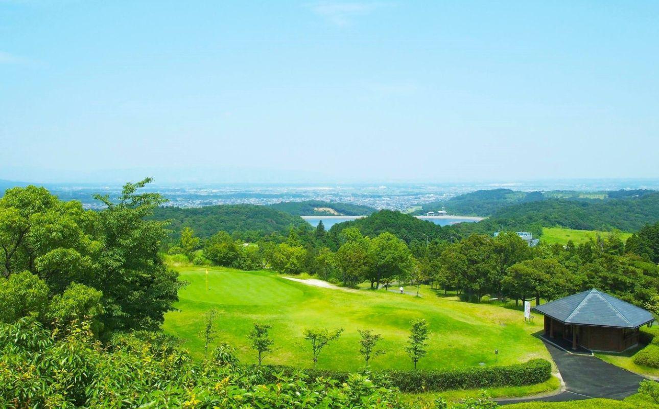 ゴルフ5カントリー四日市コース　プレー代にも使える施設利用券1,000円×15枚