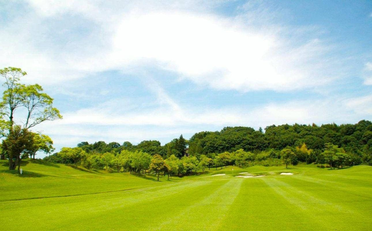 ゴルフ5カントリー四日市コース　プレー代にも使える施設利用券1,000円×15枚