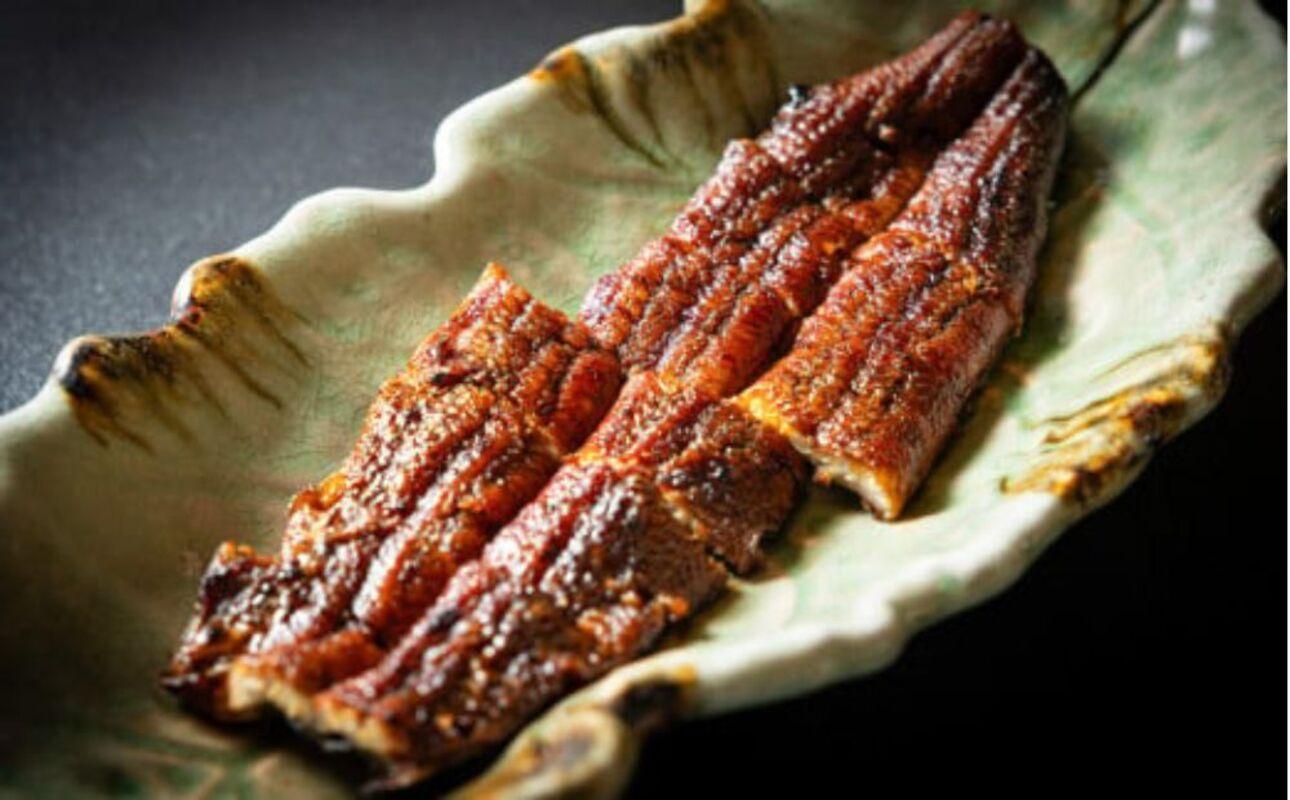 うな勢　うなぎ蒲焼 4本