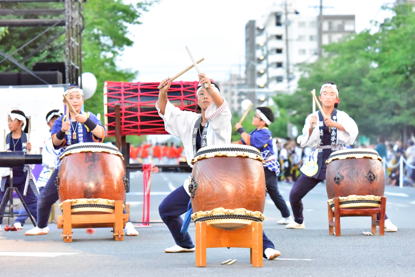 【東海3県限定】出張型返礼品 四日市諏訪太鼓「祭」【諏訪太鼓 太鼓 四日市諏訪太鼓 出張 出張演奏 演奏 まつり 祭 イベント 特別 大切な日 結婚式 お祝い パーティー 四日市 四日市市 愛知県 岐阜県 三重県】