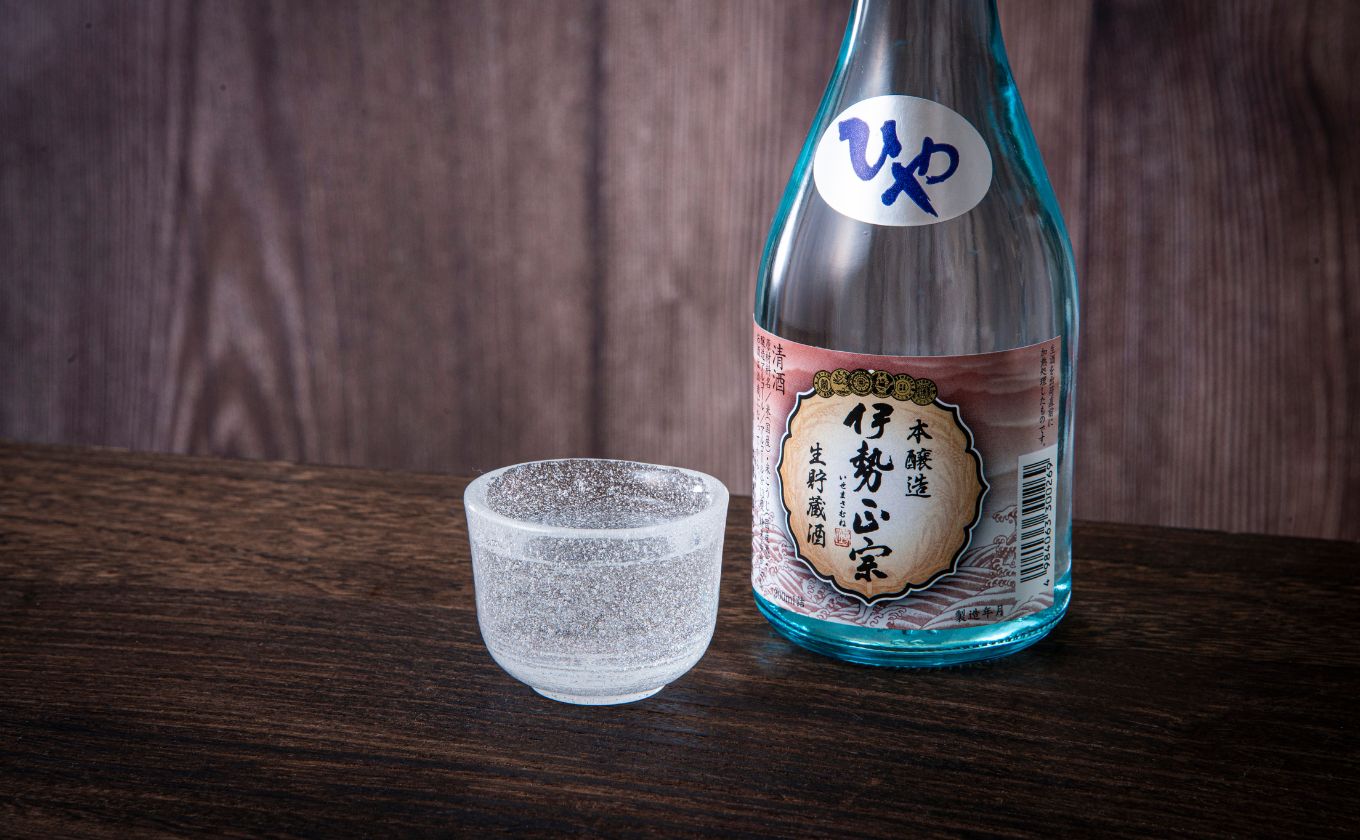 【限定】酒どころ三重県の丸彦酒造 日本酒 利き酒セット（300ml×5本）【日本酒 酒 飲み比べ セット 三重県 四日市 銘水 水 鈴鹿山麓 純米酒 大吟醸 純米 晩酌 喉越し 辛口 さっぱり 山田錦 米 三重の寒梅 元帥 伊勢正宗 にごり酒 ゆき 贈答品 贈り物 ギフト プレゼント お歳暮 お中元 利き酒 テイスティング】 