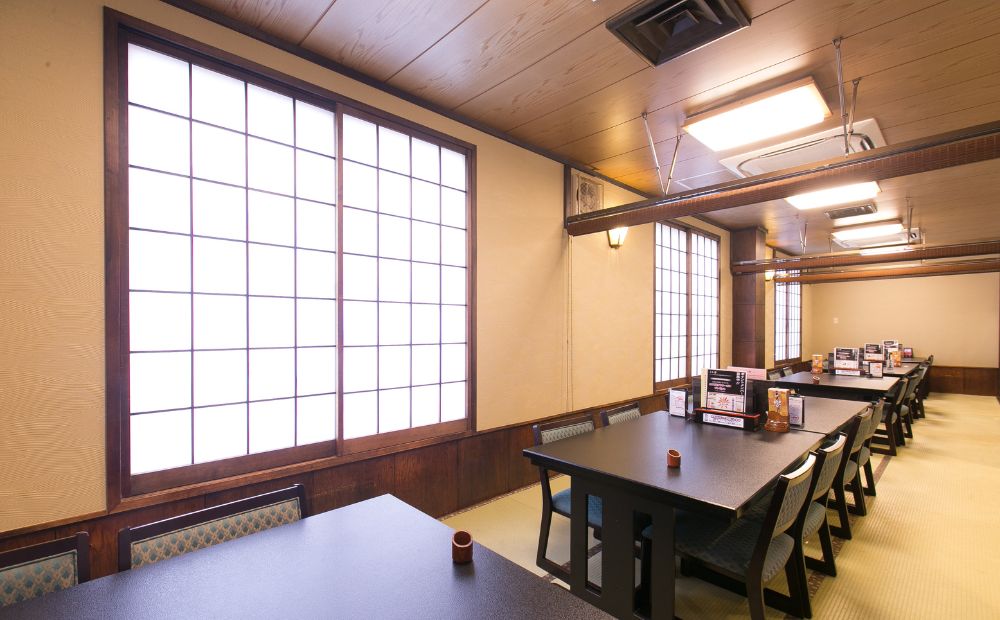 行列のできる人気店のうなぎ　うな勢食事券 5,000円分（500円×10枚）うな勢【 国産 うなぎ 鰻 ウナギ 蒲焼き 蒲焼 たれ タレ コシヒカリ 伊賀米 お食事券 ギフト券 プレゼント 三重県県 四日市市】