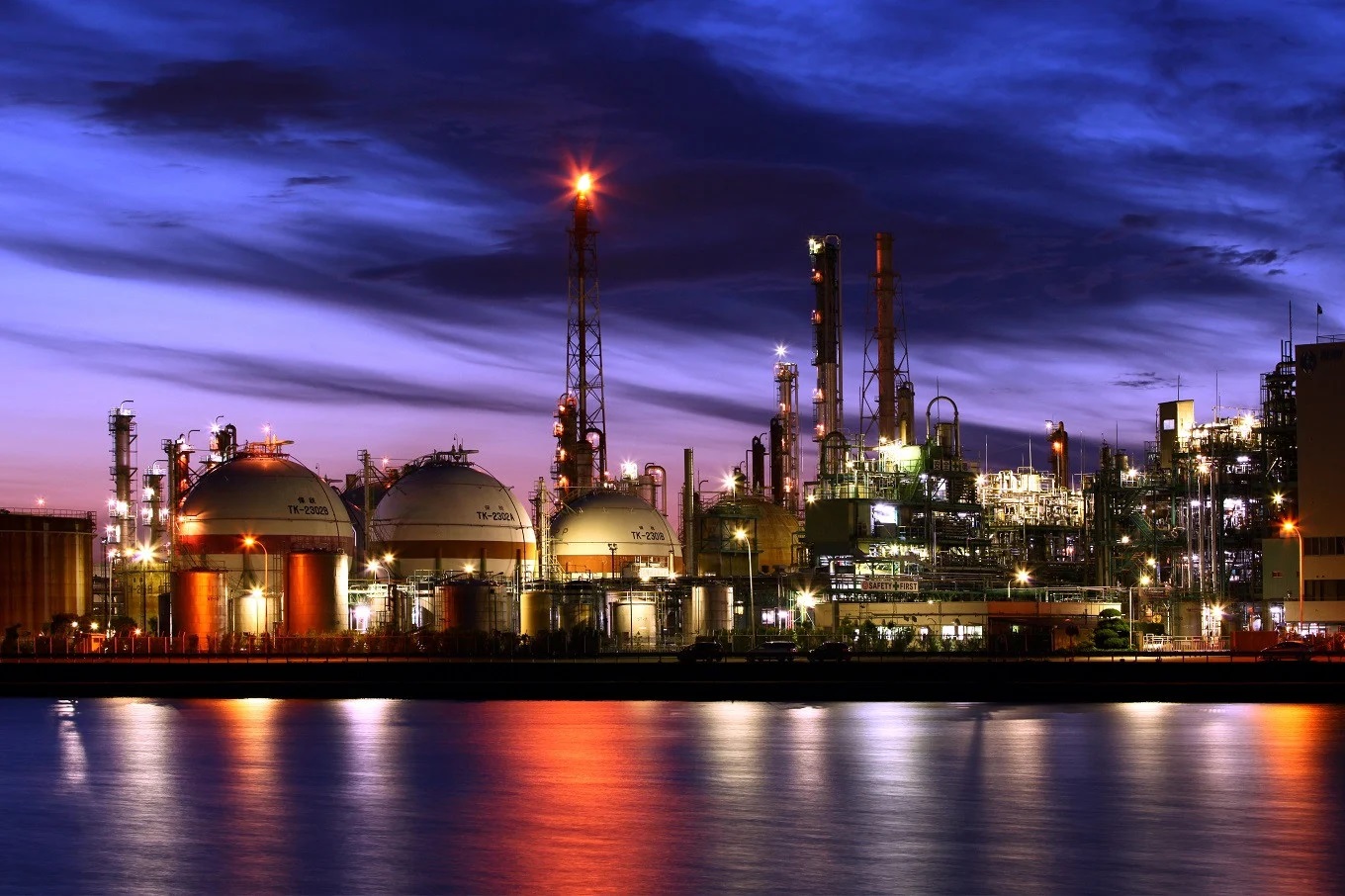 日本夜景遺産認定　「幻想夜航」四日市コンビナート夜景クルーズ（充実の60分プラン）