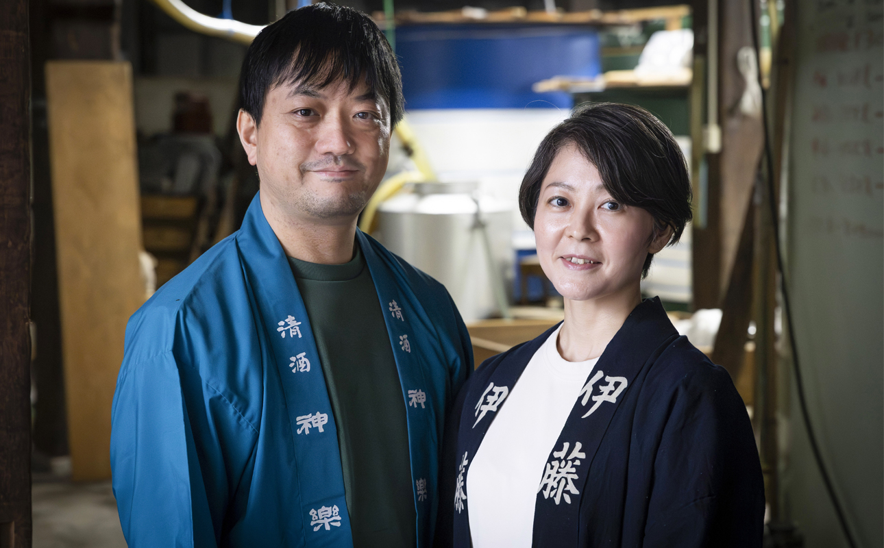 銘水の里「四日市」の酒 「MARUYON」1800ml 神楽酒造【まるよん、マルヨン、日本酒、酒、数量限定、限定品、プレミアム、三重県、四日市市、ふるさと納税】