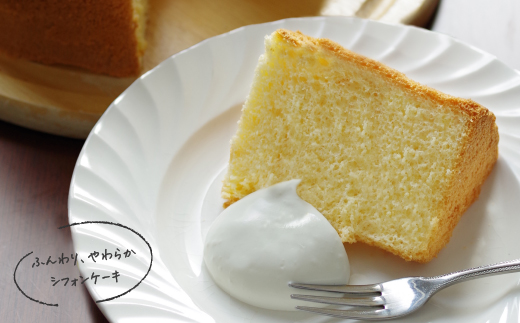 ＜定期便＞九鬼産業 太白純正胡麻油1650ｇ×1本【６回発送】創業明治19年 ごま油の老舗「九鬼」 いつもの味を上質に変えるごま油。老舗 ゴマ油 胡麻油 ごま油 ドレッシング 調味料 料理 お祝い 贈答品 贈り物 ギフト ミシュラン 2つ星の割烹でも使用 四日市 四日市市 四日市市ふるさと納税