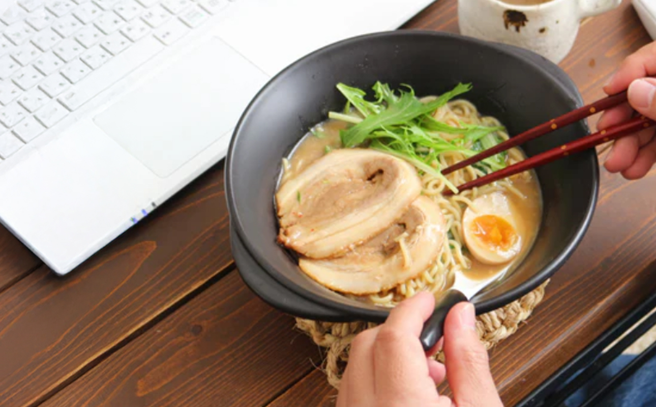 【萬古焼（ばんこやき）】安政三年創業。江戸時代から続く老舗窯元が開発。直火も可能な料理兼用食器　華月　KOKURYU ブラック【ごはん鍋　ごはん炊　孤高　グルメ　KAGETSU 三重県 四日市市ふるさと納税】