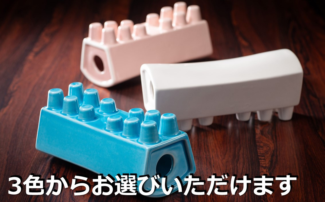 【萬古焼（ばんこやき）】いろいろ使えて便利、昔懐かし陶枕（トウチン）ホワイト　陶器製の枕・陶枕（とうちん）冷凍庫で冷やして熱冷まし枕、 マッサージに、夏のゴロ寝枕に　（愛称：トウチンカアチン）