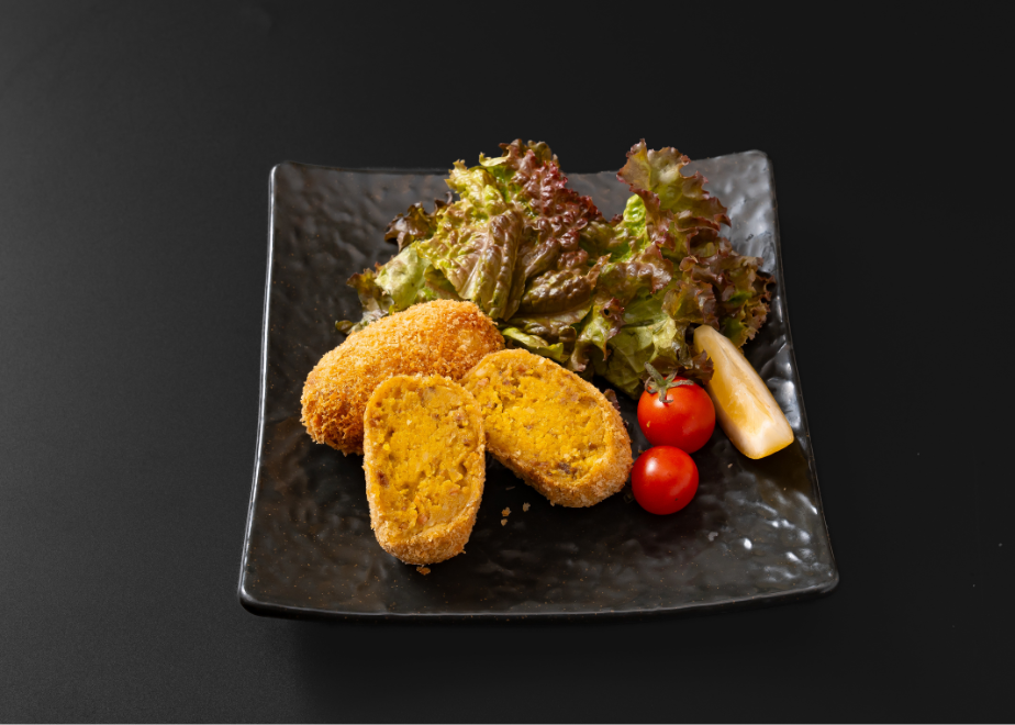 精肉店の直営焼肉【焼肉大剛】人気コロッケ三兄弟！やみつきになる肉屋の特製【カレー】コロッケ （10個入り）【カレー カレーコロッケ コロッケ 冷凍便 おすすめ 人気 ランキング 冷凍 詰め合わせ 大容量 冷凍食品 手作り 揚げるだけ お惣菜 国産 業務用 牛肉 じゃがいも 野菜 名店 お弁当 夕食 おかず 子ども 喜ぶ 簡単調理 ストック 三重県 四日市市 ふるさと納税】