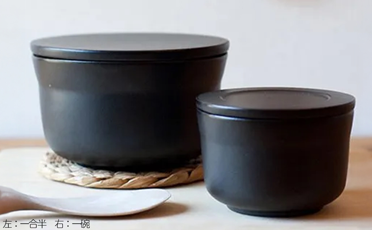 【萬古焼（ばんこやき）】ごはんを美味しく保存するスタイリッシュなおひつ 4th-market ヤソハチ お櫃 一碗 白1個【八十八、おひつ、米、新米、レンジ、保温、保冷、万能、おしゃれ、かわいい、結婚祝、出産祝、セット、贈答、普段使い、手作り、一人用、家庭用、一人暮らし、家族、ファミリー、新生活、三重県 四日市市 ふるさと納税】