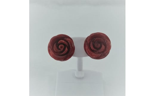1324珊瑚ピアス・バラ