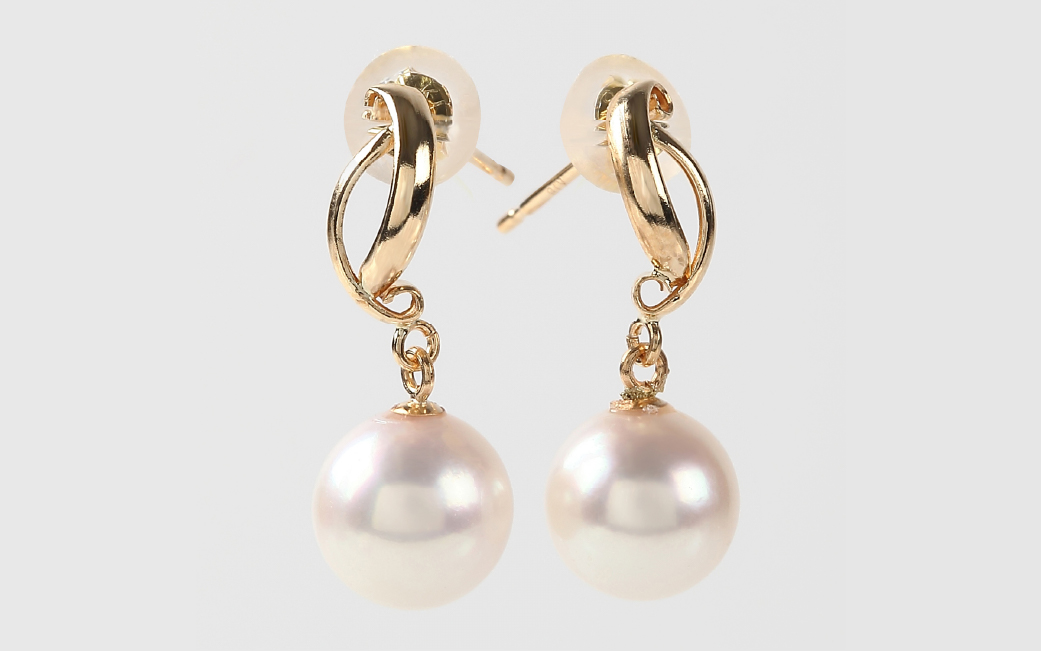 706　K18YGあこや本真珠ピアス　カーブライン　7mmUP  K18イエローゴールド　あこや真珠　ピアス　伊勢志摩　アクセサリー　ジュエリー　フォーマル　カジュアル　ギフト　伊勢市　18金　人気　カーブライン