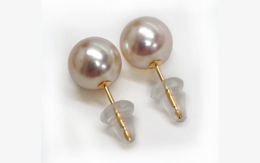 597　アコヤ真珠 K18ピアス8.0mmup　１８金　ゴールド　ジュエリー　貴金属　パール　定番　フォーマル　ギフト　贈り物　シンプル　冠婚葬祭　結婚式入学式　卒業式　伊勢志摩