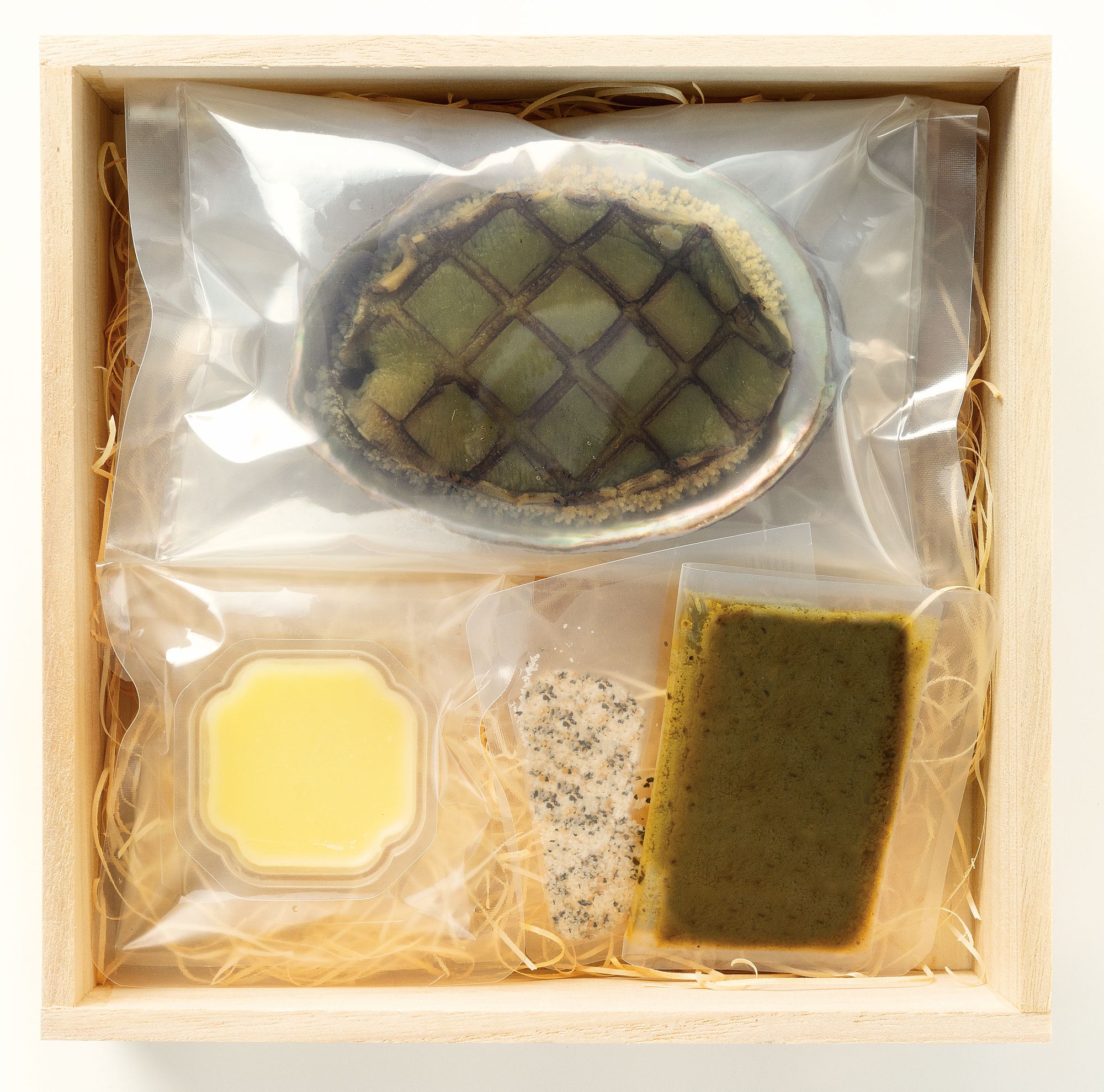 1754　〈伊勢せきや〉鮑ステーキ　ステーキ 豪華 プレゼント 天然黒鮑 あわび　