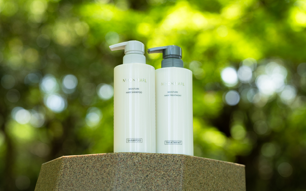 1529　ムーンパール　モイスチャー　ヘアケア 2点セット　ミキモトグループ 御木本製薬　シャンプー　トリートメント　伊勢志摩産真珠成分　伊勢志摩海藻成分　ノンシリコン　パラベンフリー　ホテルアメニティー　フローラルの香り　うるおい　ツヤ　エイジングケア　コシ　エイジングケア　コシ　まとまり