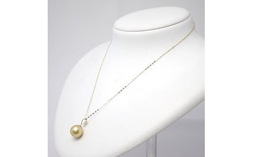 300　南洋真珠ゴールドペンダント（11mm）　パール 宝石 アクセサリー ジュエリー 伊勢志摩 伊勢市 結婚式 入学式 ギフト 贈り物 フォーマル プレゼント 誕生日 K18 金 白蝶 一粒 大株