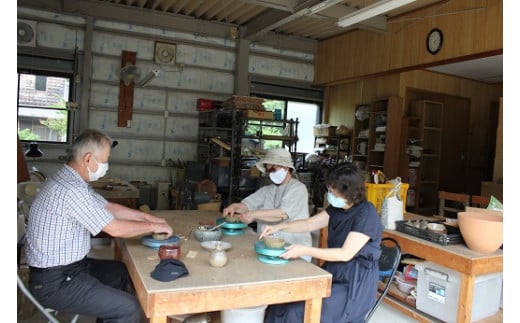 438伊勢　阿吽窯　陶芸体験チケット（1名様分）