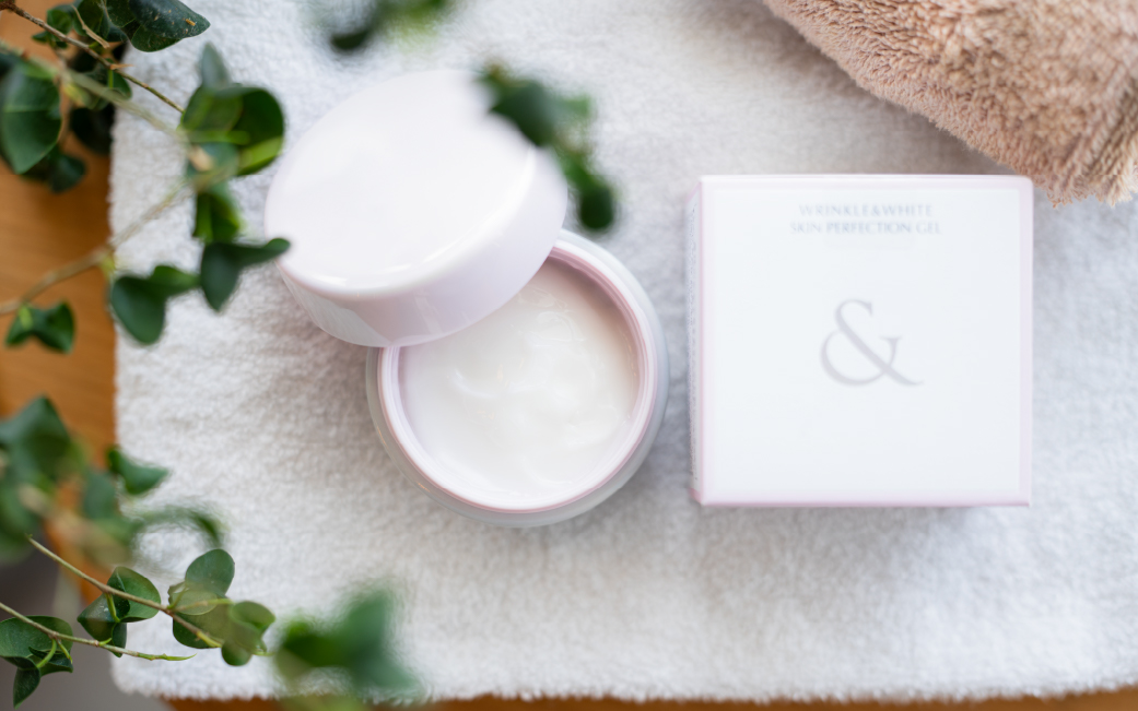 809 ミキモト　コスメティックス　リンクル＆ホワイト　スキンパーフェクション　ジェルN　御木本製薬　伊勢志摩産真珠成分　超純水 オールインワン スキンケア　 医薬部外品 シワ改善 美白 無香料 無着色 パラベン不使用 アルコールフリー アレルギーテスト済み　ベタつきなし しっとり