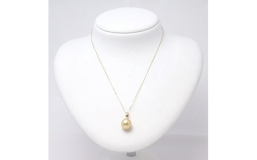 300　南洋真珠ゴールドペンダント（11mm）　パール 宝石 アクセサリー ジュエリー 伊勢志摩 伊勢市 結婚式 入学式 ギフト 贈り物 フォーマル プレゼント 誕生日 K18 金 白蝶 一粒 大株