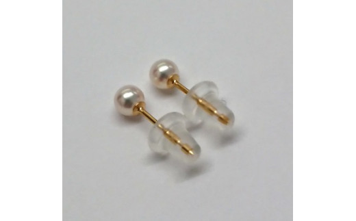596　アコヤ真珠K18ピアス　ベビーパール3.5mmup 　18金　ゴールド　ジュエリー　貴金属　宝石　定番　ギフト　贈り物　シンプル　冠婚葬祭　結婚式　入学式　卒業式　伊勢志摩