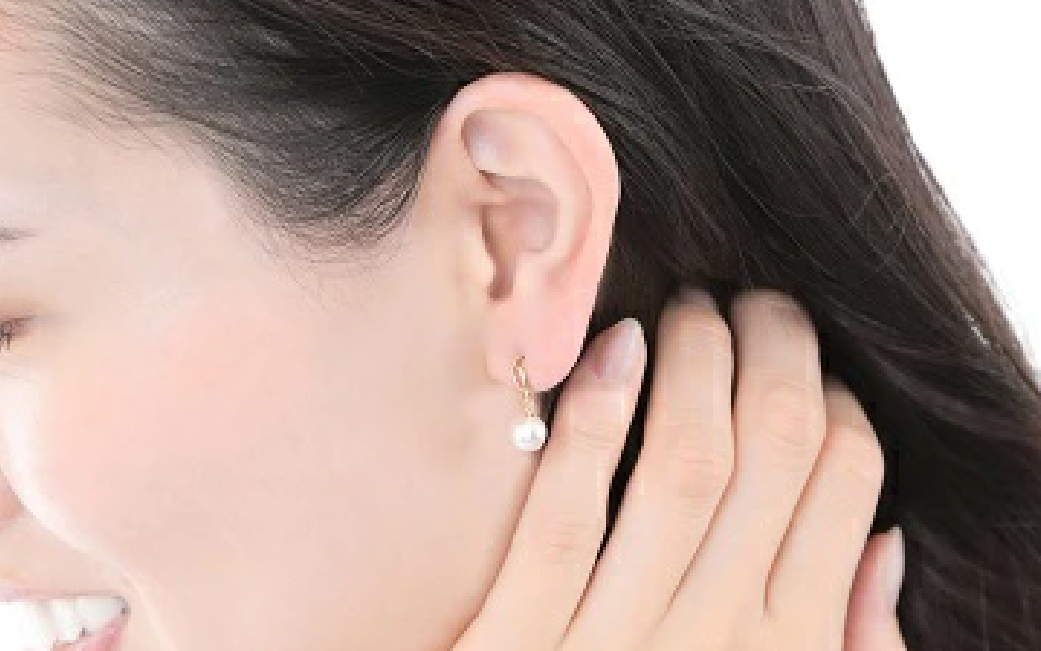 706　K18YGあこや本真珠ピアス　カーブライン　7mmUP  K18イエローゴールド　あこや真珠　ピアス　伊勢志摩　アクセサリー　ジュエリー　フォーマル　カジュアル　ギフト　伊勢市　18金　人気　カーブライン