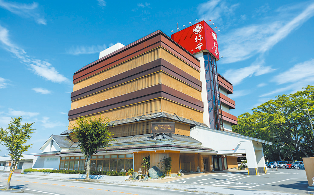 【2025年12月31日着】松阪肉老舗 柿安 料亭おせち 二段重 柿安牛すき焼 セット ／ おせち お節 すき焼 すき焼き すきやき グルメ 2026 正月 お祝い 新春 迎春 柿安牛 和牛