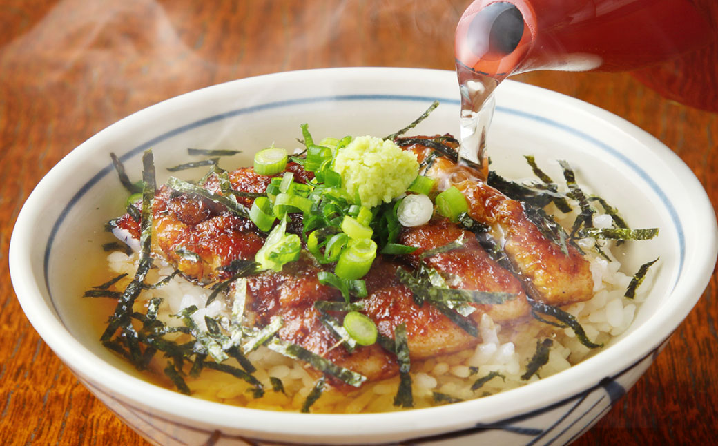 木曽三川ウナギのうなぎまぶし 100g × 3パック 合計300g ／ （刻みの海苔 濃縮出汁 わさび（冷凍）付） ／ うなぎ 鰻 ウナギ 国産 国産鰻 ひつまぶし うなぎまぶし 土用の丑の日 丑の日 良質 老舗 冷凍 三重