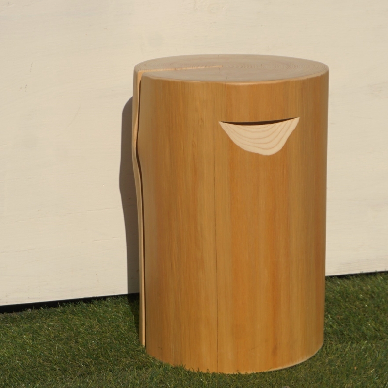 MORITO　森の丸太スツール＜ヒノキ持ち手付き／磨き丸太仕上げ＞　オットマン 椅子