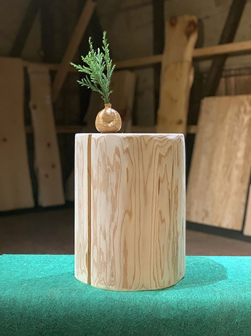 MORITOãæ£®ã®äžžå€ªã¹ããŒã«ïŒæïŒå
šé¢ãµã³ãã£ã³ã°ä»äžãïŒããªãããã³ ãµã€ãããŒãã«ãæ€
åãèå²ãããã倩ç¶çŽ æãLOGSTOOL