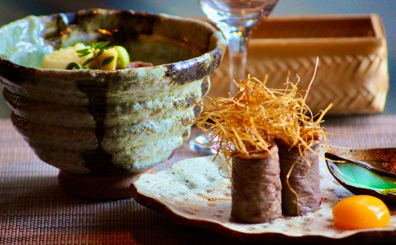 äŒè³ã®ããã宿 èµ€ç®æž©æ³é ãã®æ¹¯ 察æ³é£ã§äœ¿ããã30,000ååæ¥åž°ãé£äºã®ããåžïŒèµ€ç®ååå
«æ»æåŸ
åžãå€éã©ã€ãã¢ãããæ¥œããã2åæ§åãä»ãïŒ