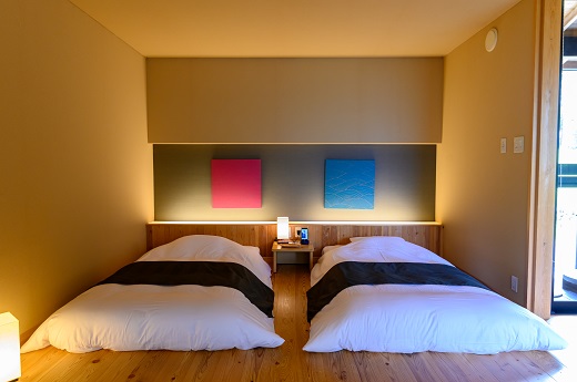 世界遺産リゾート 里創人 熊野倶楽部 宿泊券 50,000円分 【ミシュランガイド2019 三重旅館部門 最高ランク評価☆】 宿泊券 宿泊チケット チケット 割引券 宿泊補助券 旅行券トラベルクーポン トラベル 旅行 観光 温泉 グルメ 人気 おすすめ 三重県 熊野市【madm0002A】