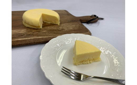 半熟チーズケーキ Ｍon image (もんいまぁじゅ） プレミアム新姫チーズケーキ 3個(4号12cm) スイーツ デザート ケーキ お菓子 洋菓子 濃厚 クリーミー 冷凍 お取り寄せ ギフト 贈り物 プレゼント【kmkn0102】