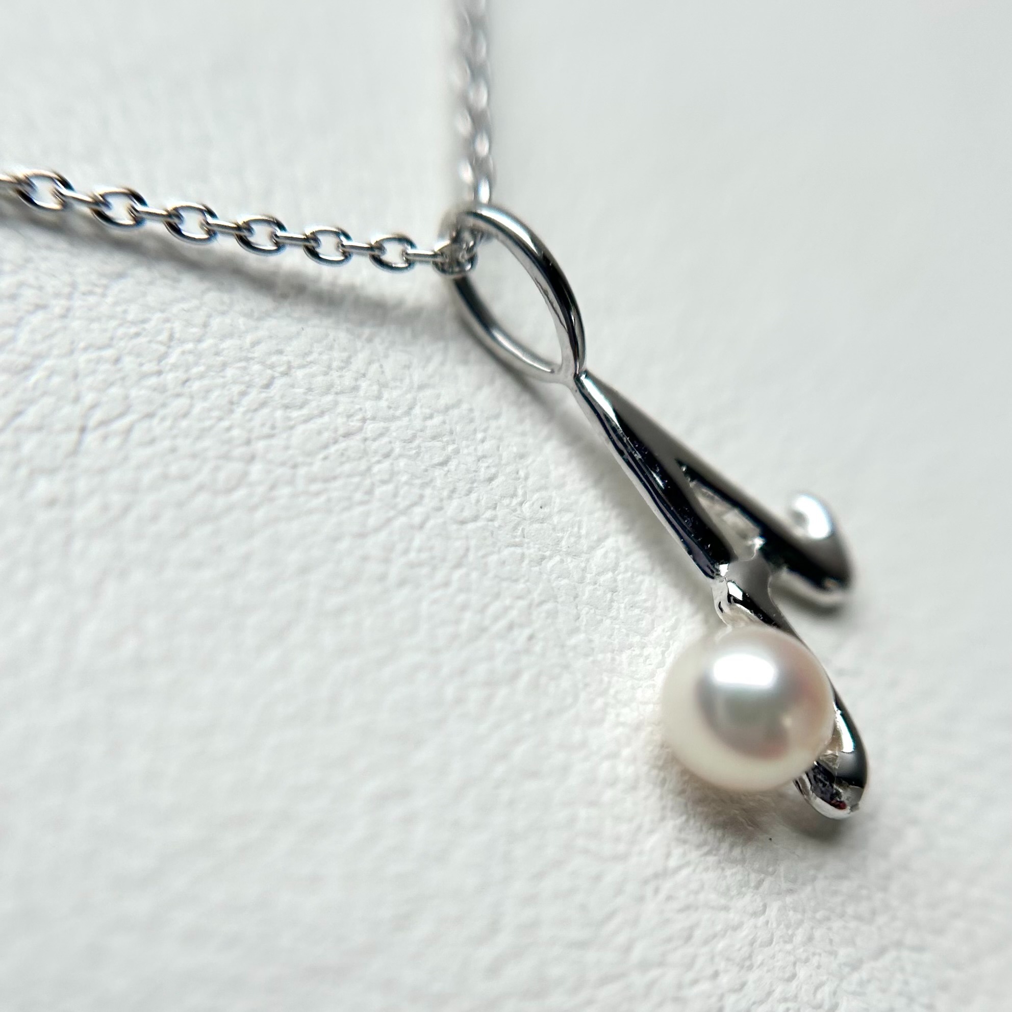 真珠 ネックレス アクセサリー ペンダント シルバー カラー パール 3.5ミリ アコヤ真珠 伊勢 志摩 伊勢志摩 冠婚葬祭 結婚式 入学式 卒業式 レディース カジュアル / akoya 空と海のペンダント（ シルバーカラー / Y ）