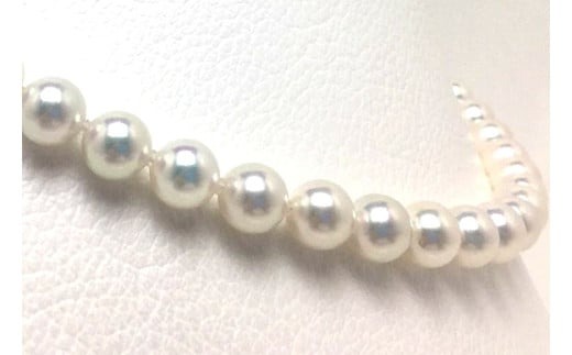 真珠 ネックレス ピアス セット Pt900 パール 8ミリ ～ 8.5ミリ アクセサリー ジュエリー 三重県 伊勢志摩 志摩 あこや アコヤ貝 冠婚葬祭 結婚式 葬式 フォーマル / 老舗の真珠専門店・無調色花珠鑑別書付きアコヤ真珠 ネックレス・ピアスセット 8.0～8.5ミリ