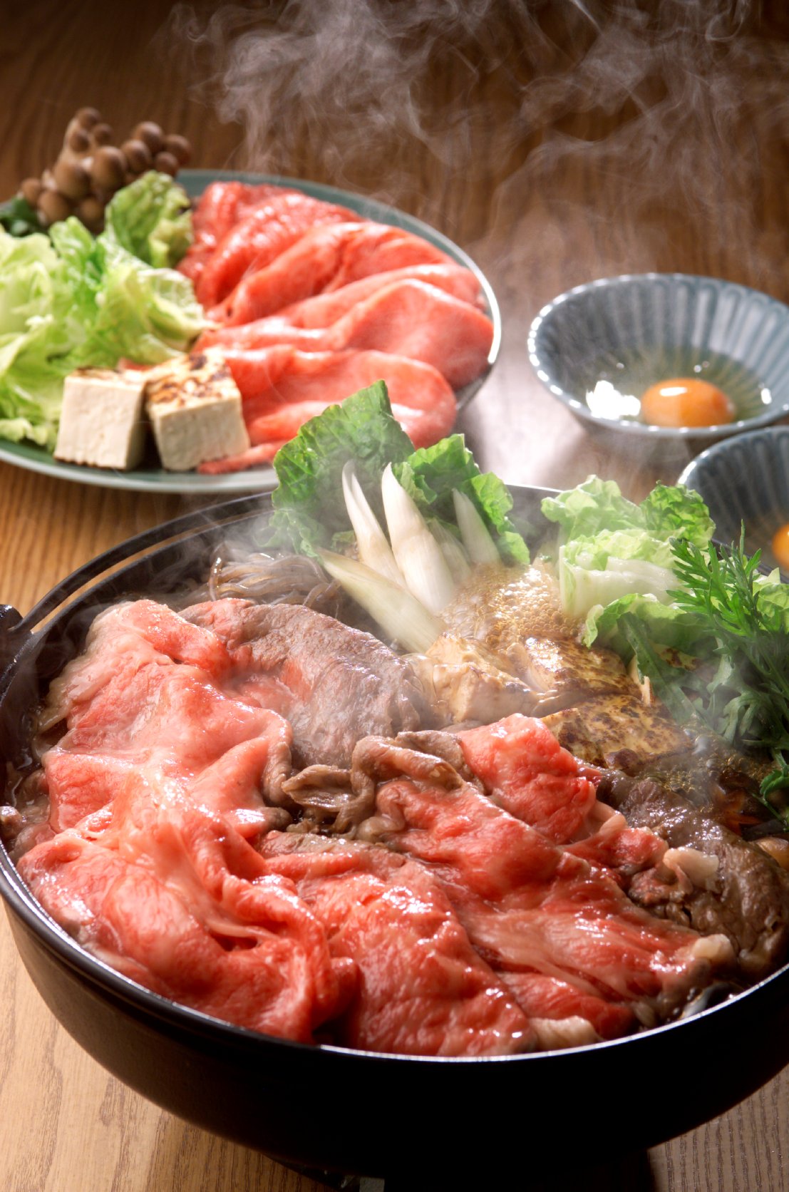 【高島屋選定品】＜お肉の専門店スギモト＞松阪牛すき焼き用（肩ロース・肩肉）TSY-202　肩ロース肉４００ｇ　肩肉３００ｇ　TSY-03-02