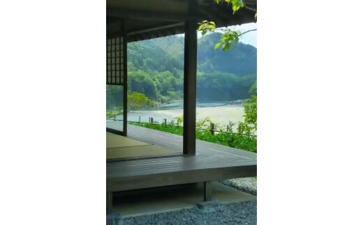 US10　「鄙茅」（ひなかや）料理長季節のおまかせお食事券（ペア）　ひなかや　懐石料理　ミシュラン一つ星　ミシュラン　三重県多気町　多気町　三重県伊勢