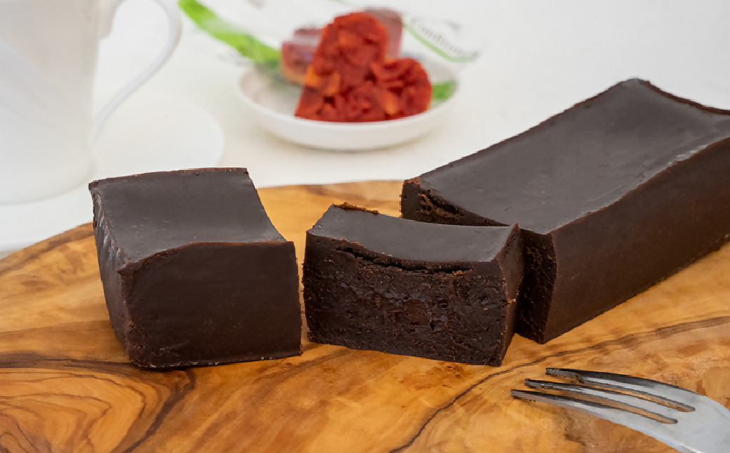 コンフィチュールアッシュが贈る奇跡のショコラテリーヌ　チョコレート 生チョコ フォンダンショコラ ハイカカオ スイーツ お菓子 贈答品 贈答用 ギフト 三重県 多気町　VCH-26