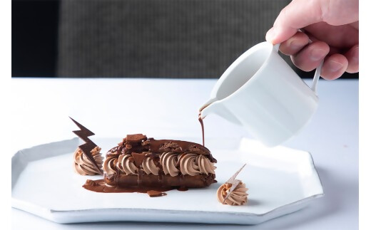 ã¹ãã€ã³çåœèªå®ããã¹ã¯æçã®ã¢ã³ããµããŒIZURUNã§å³ããæ¥µäžã®ã²ãšãšãããã£ããŒã³ãŒã¹ã1åæ§åãVT-80