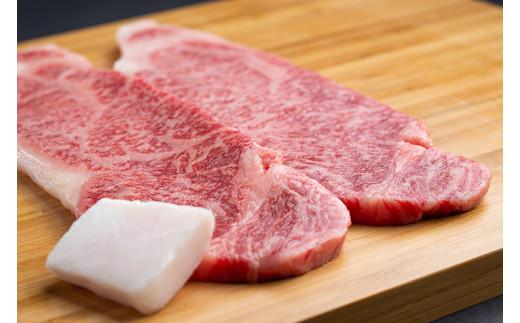 松阪牛 サーロインステーキ 300g 約150g×2枚／ 冷凍 瀬古食品 JGAP認定 松阪肉 名産 お取り寄せ 牛肉 お肉 肉 和牛 黒毛和牛 国産 国産牛 松阪牛 ステーキ サーロイン ブランド牛 家庭用 ギフト 贈答用 産地直送 松阪 牛 赤身 霜降り 三重県 大台町 (0051)